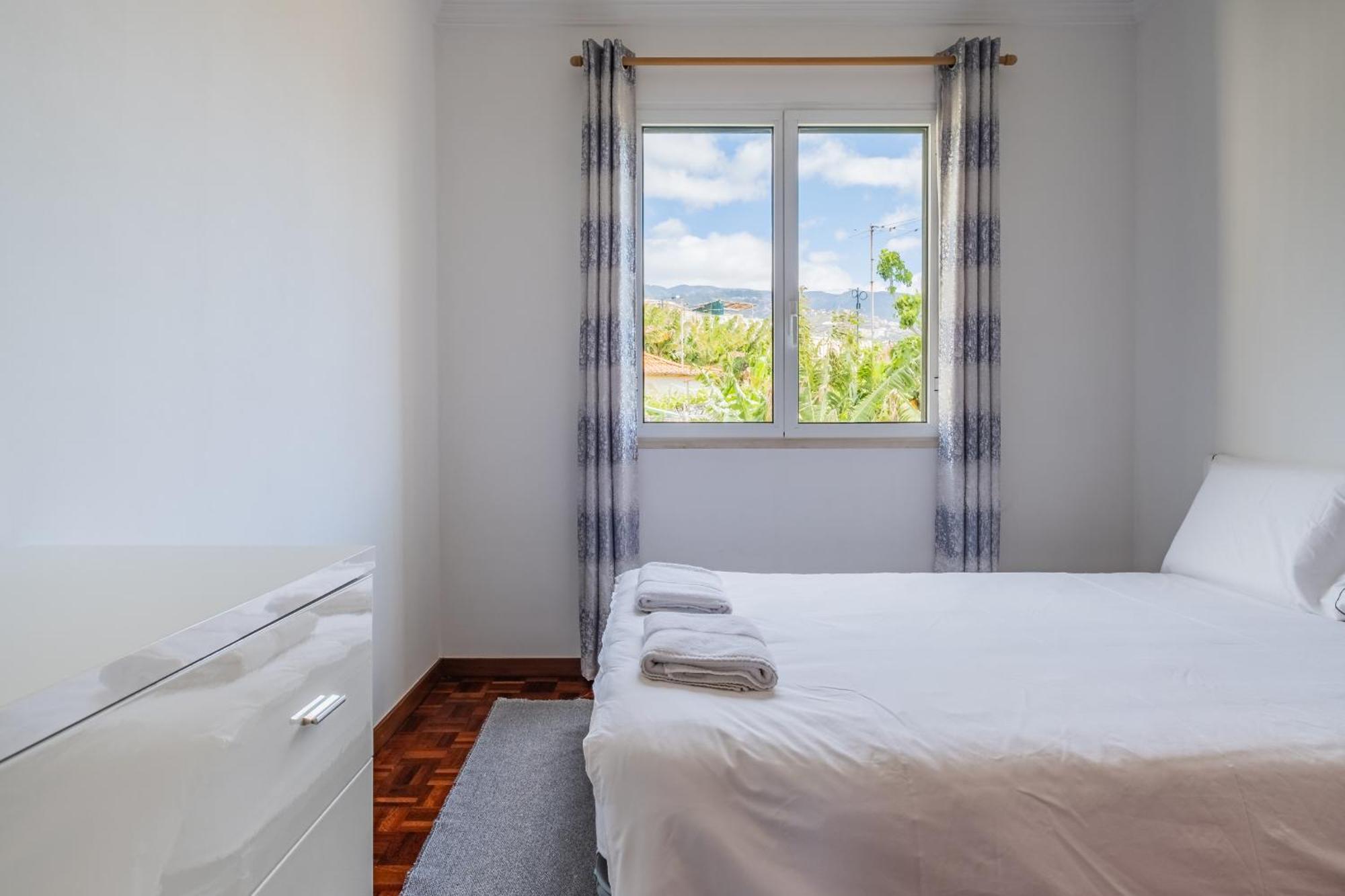 דירות Câmara de Lobos Sea View - By Wehost מראה חיצוני תמונה