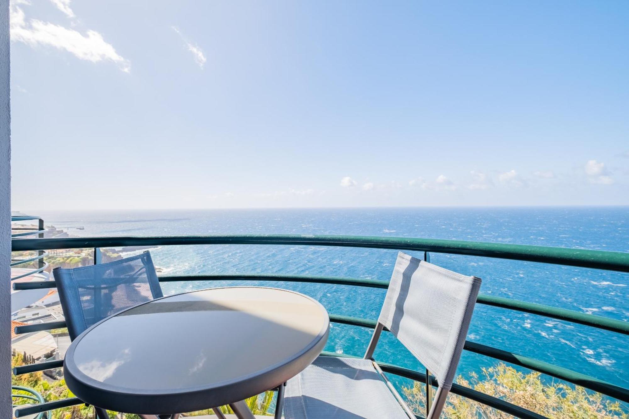 דירות Câmara de Lobos Sea View - By Wehost מראה חיצוני תמונה